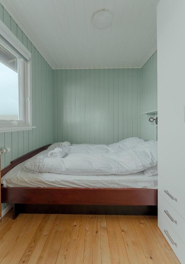Cozy 2-Bedroom House With A Fantastic View Leynar Exterior foto